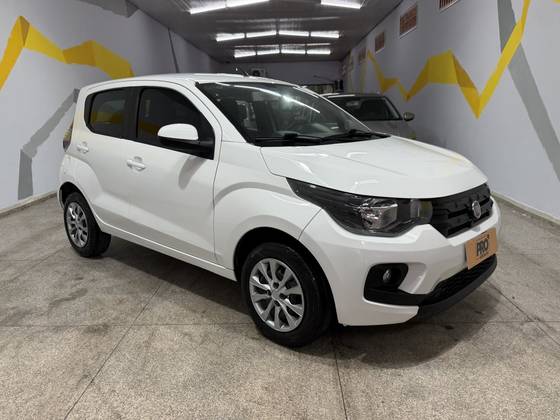 FIAT MOBI 1.0 EVO FLEX LIKE. MANUAL FIAT MOBI 1.0 EVO FLEX LIKE. MANUAL